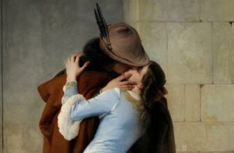 Apes Have been Kissing Thousands and thousands of Years Earlier than People, Research Suggests